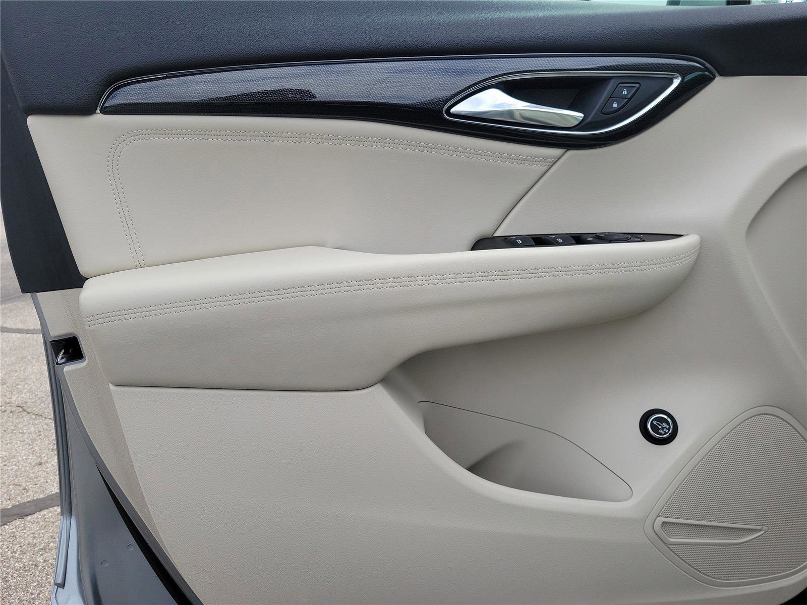 Used 2023 Buick Envision Preferred image 19