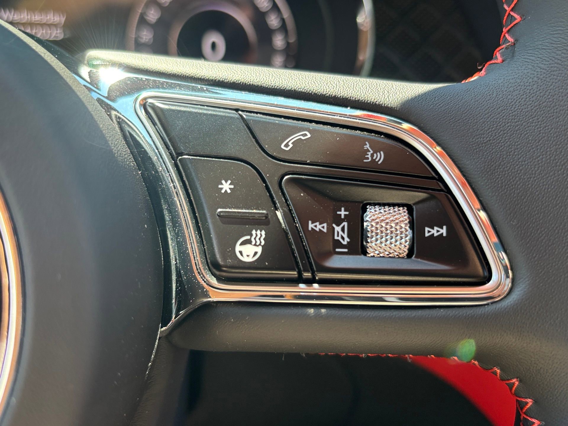 New 2025 Bentley Bentayga image 52