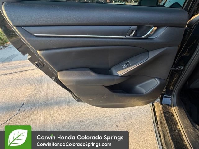 Used 2020 Honda Accord EX image 27