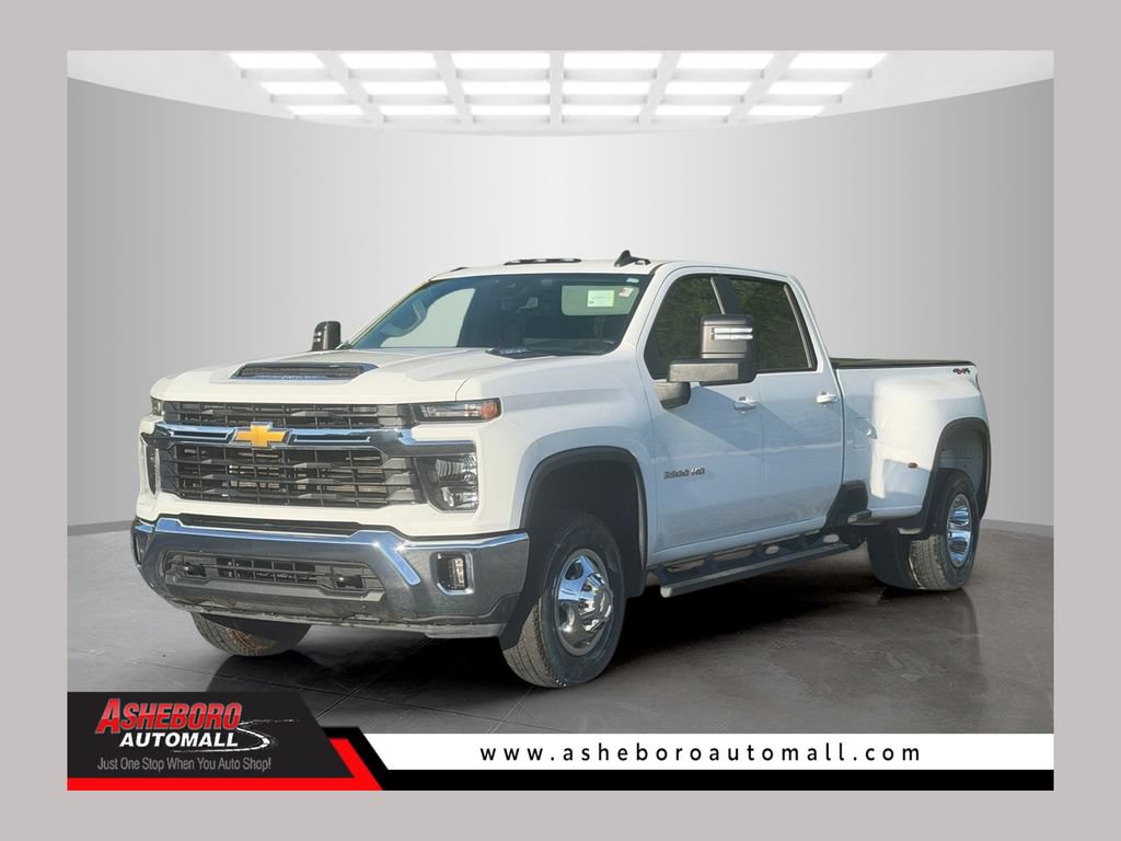 Used 2025 Chevrolet Silverado 3500 LT