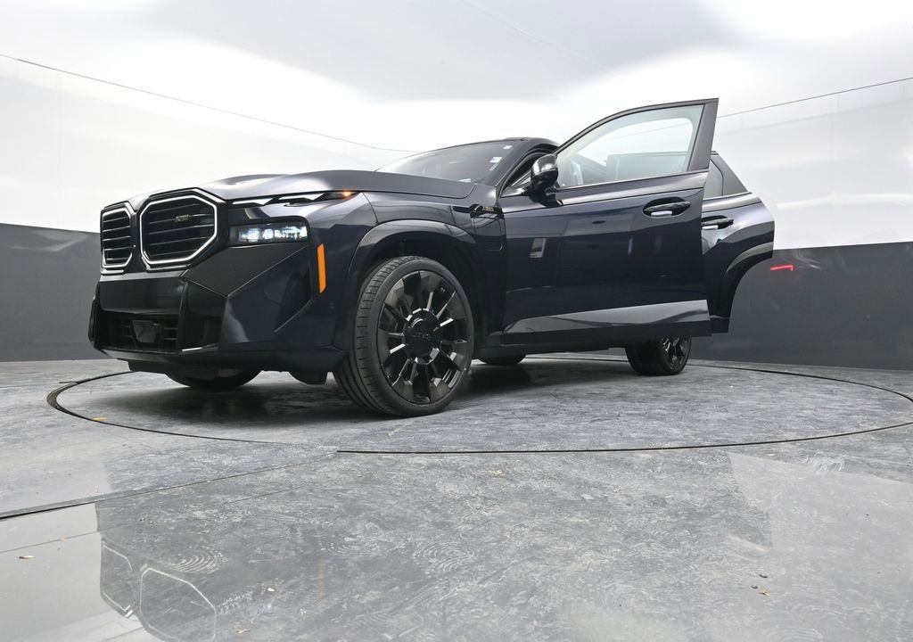 Used 2024 BMW XM image 34