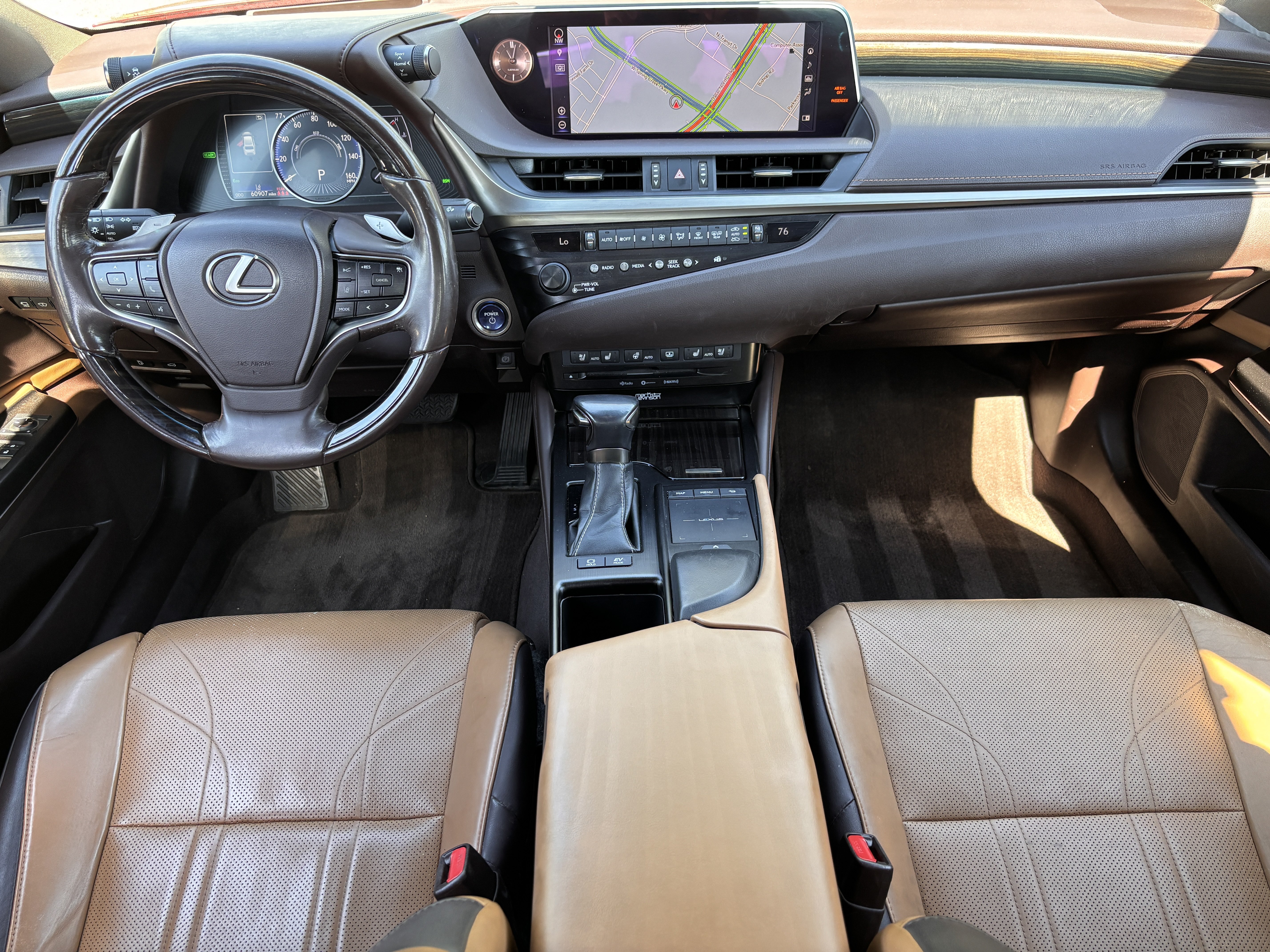 Used 2019 Lexus ES 300h Ultra Luxury FWD image 27