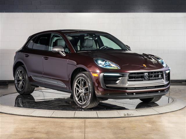 Used 2026 Porsche Macan AWD/4WD image 7