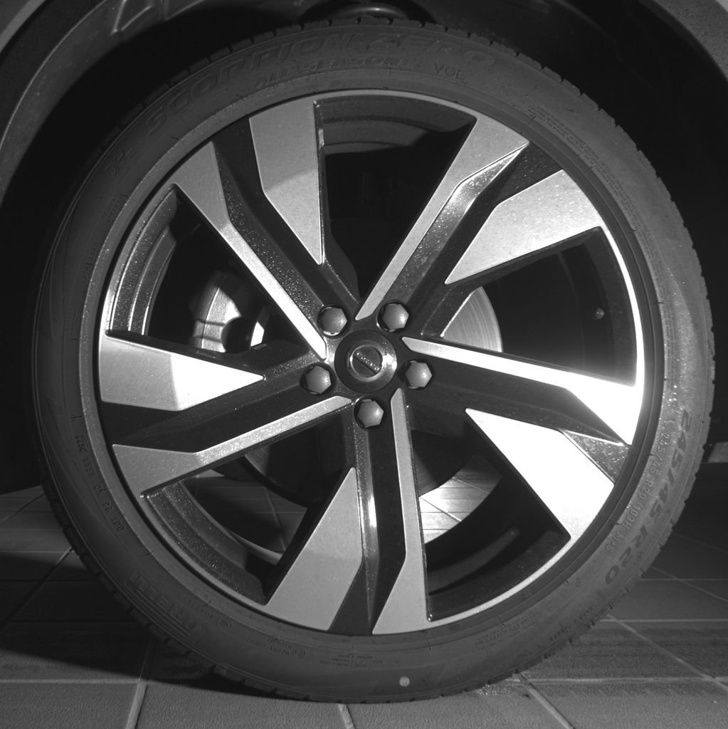 Certified 2023 Volvo XC40 B5 Plus w/ Protection Package Premier AWD/4WD image 12