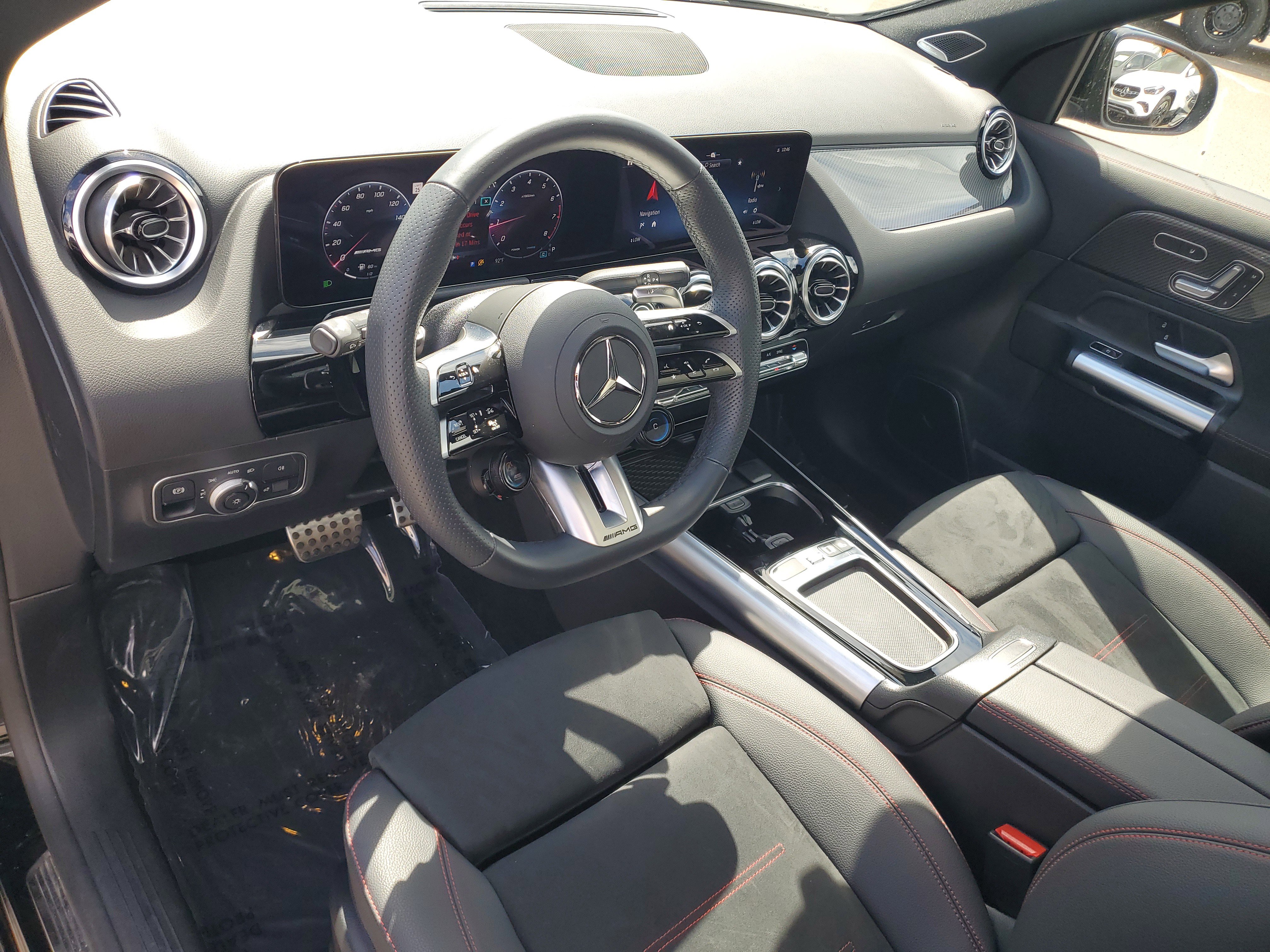 Certified 2025 Mercedes-Benz GLA 35 AMG 4MATIC image 24