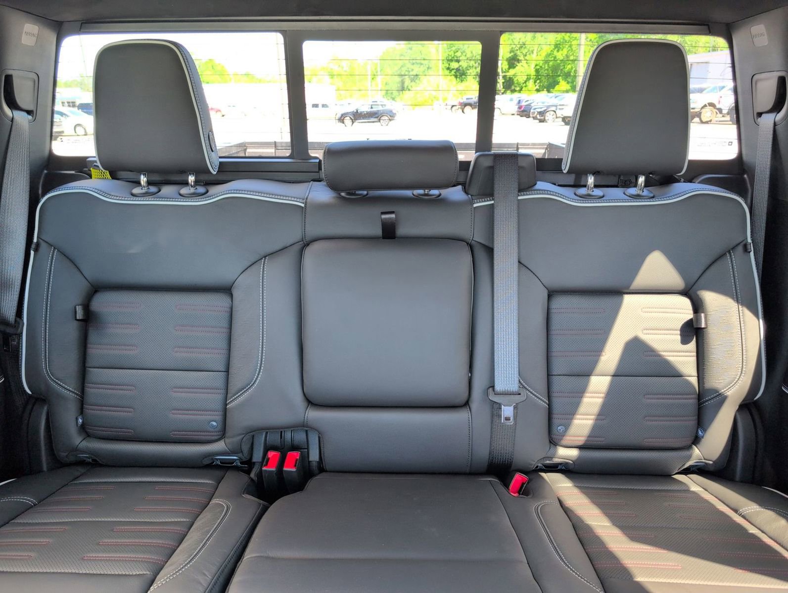 New 2026 GMC Sierra 1500 AT4X AWD/4WD image 28