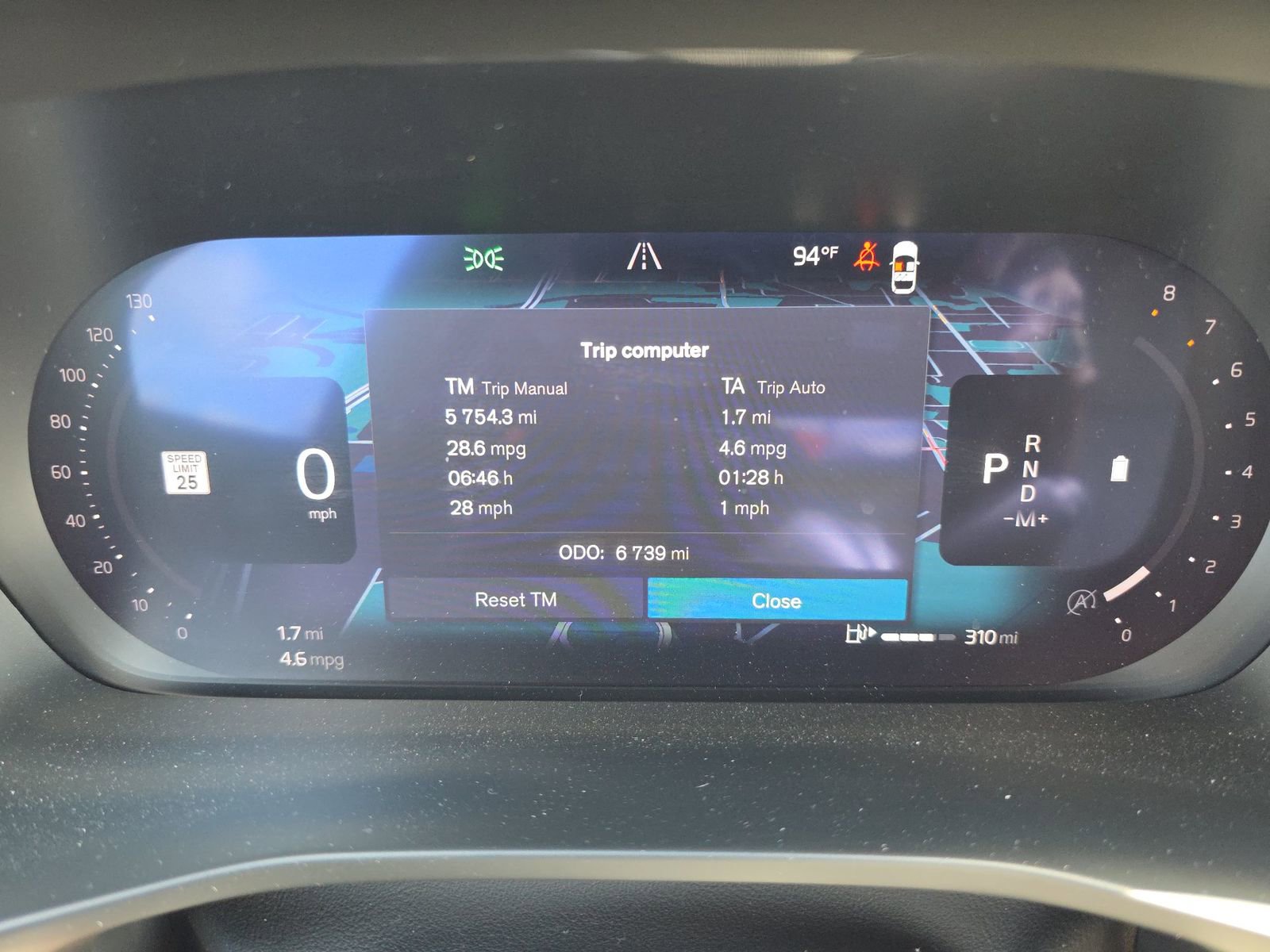 Used 2026 Volvo XC40 B5 Plus AWD/4WD image 10