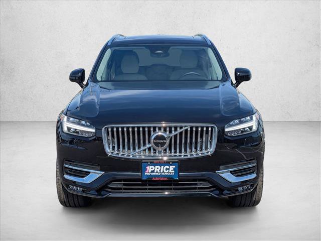 Used 2025 Volvo XC90 B6 Plus w/ Protection Package Premier AWD/4WD image 2