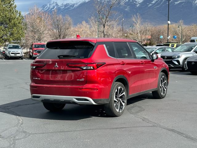 Used 2025 Mitsubishi Outlander SE AWD/4WD image 4