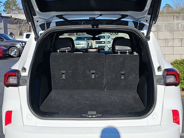 Used 2023 Ford Escape ST-Line image 12