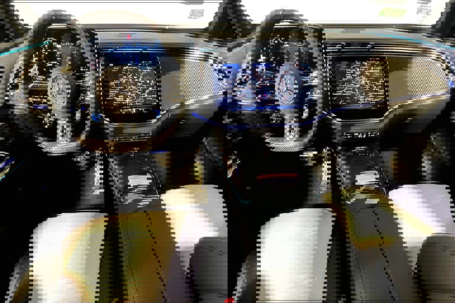 New 2026 Mercedes-Benz E 53 AMG e 4MATIC Sedan image 7