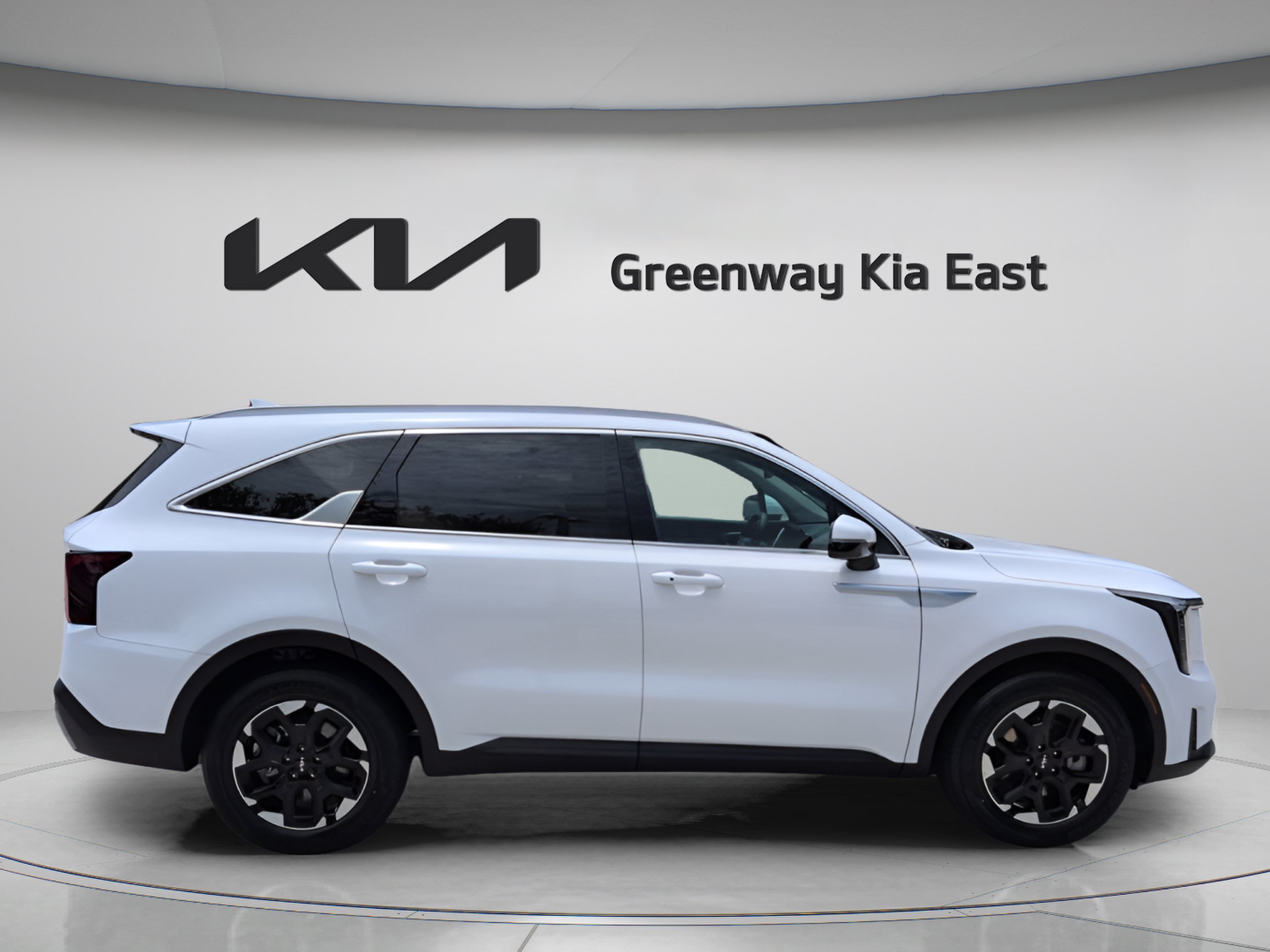 Certified 2026 Kia Sorento S FWD image 5