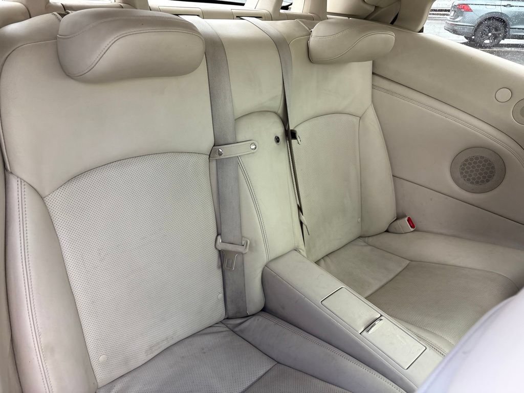 Used 2010 Lexus IS 250C RWD image 9