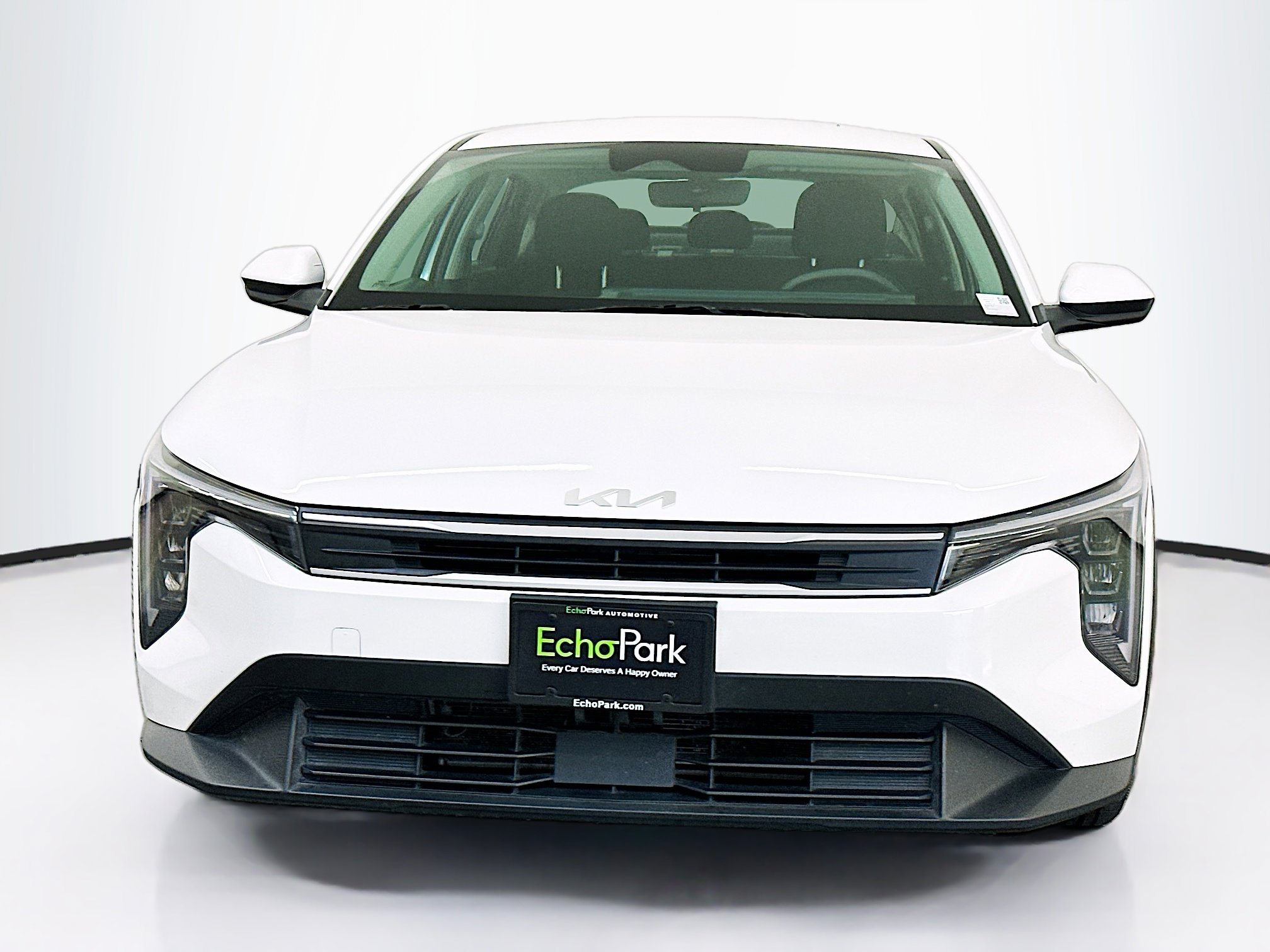 Used 2025 Kia K4 LXS image 2
