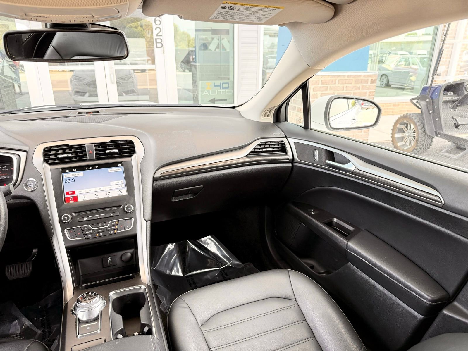 Used 2018 Ford Fusion SE w/ Equipment Group 602A FWD image 24