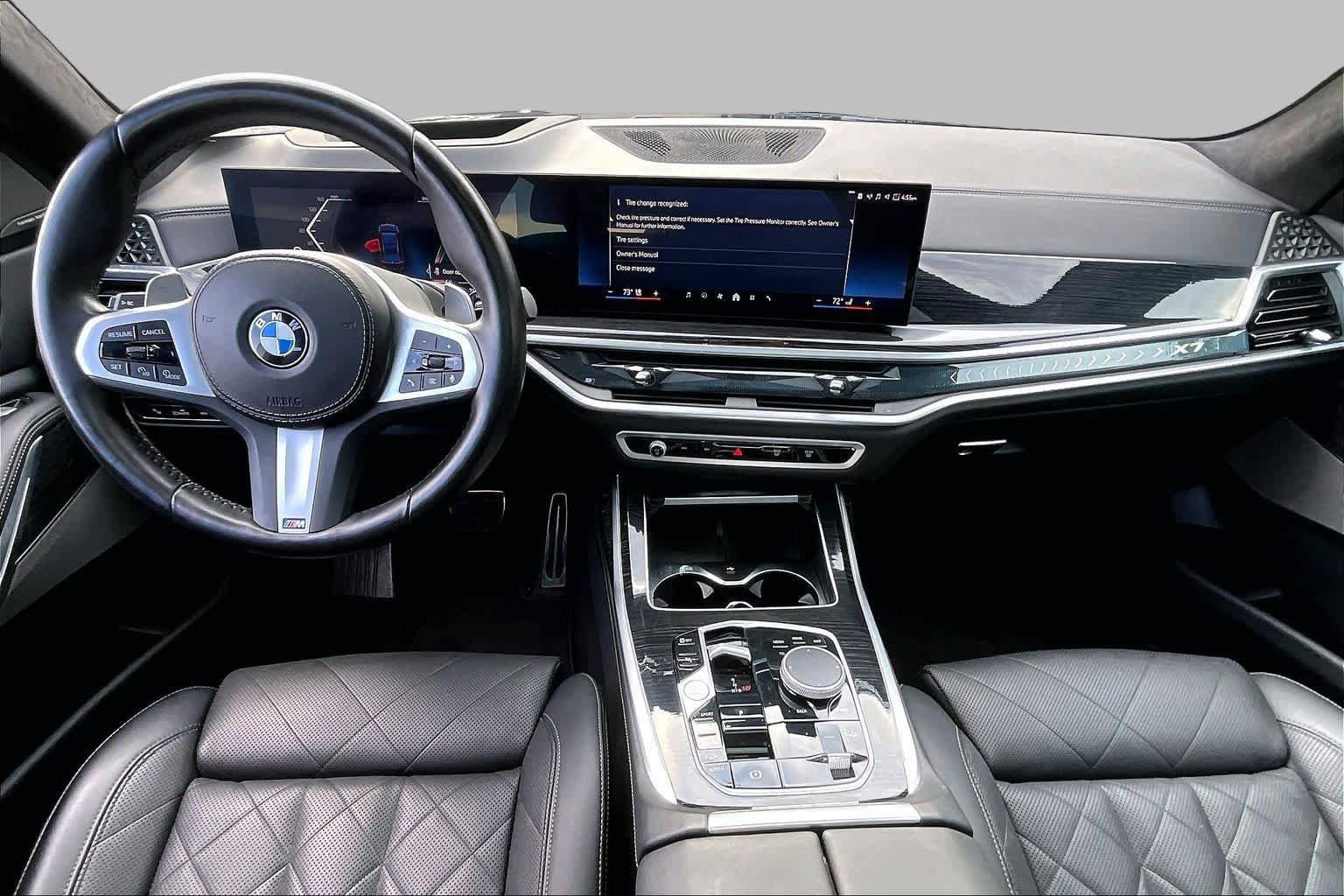 Used 2025 BMW X7 xDrive40i w/ M Sport Package AWD/4WD image 15