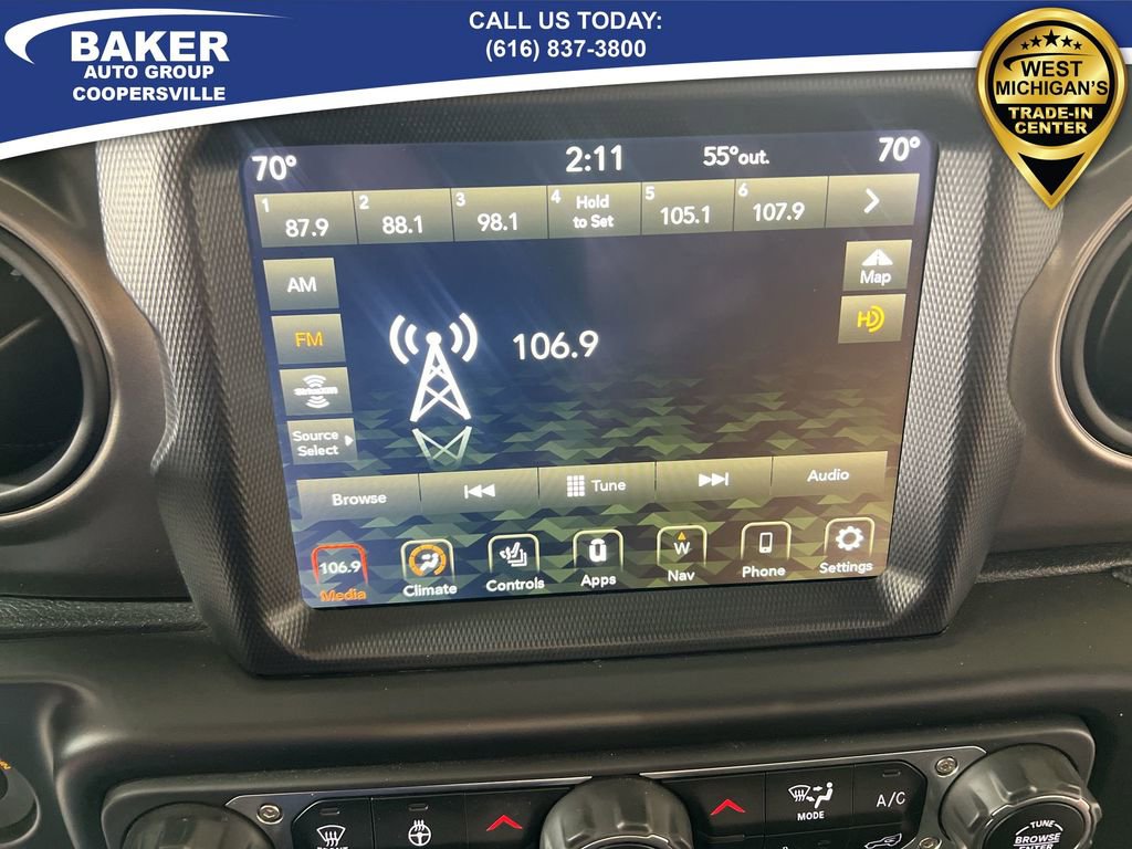 Used 2021 Jeep Gladiator Willys image 14