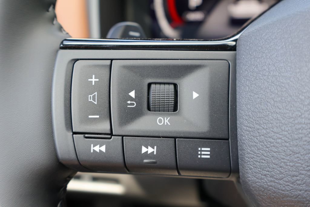 New 2026 Nissan Rogue Platinum AWD/4WD image 11