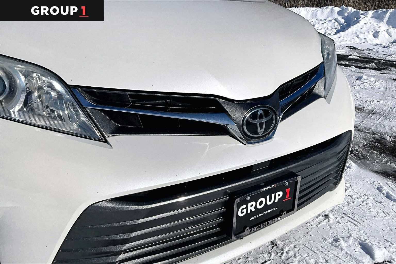 Certified 2020 Toyota Sienna XLE w/ XLE Navigation Package image 31