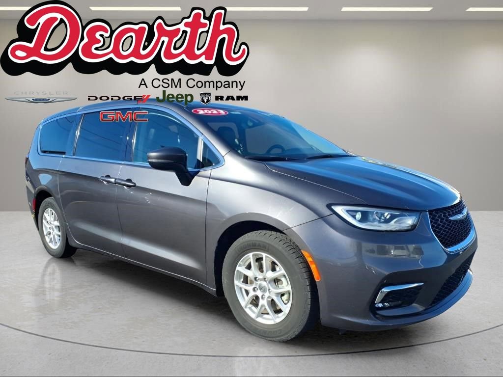 Used 2023 Chrysler Pacifica Touring-L FWD video 1