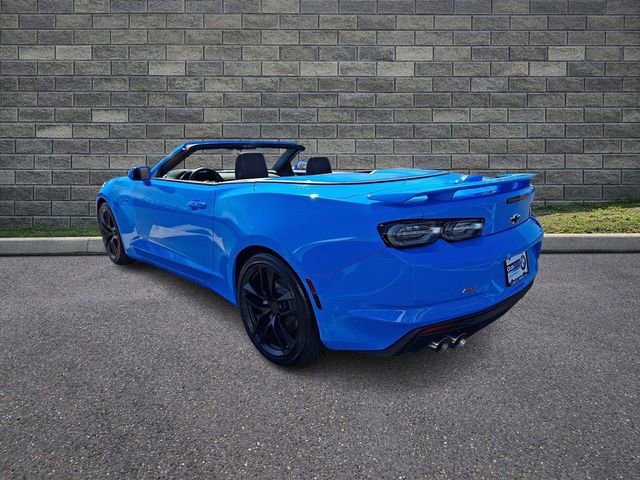 Used 2023 Chevrolet Camaro LT w/ RS Package RWD image 5