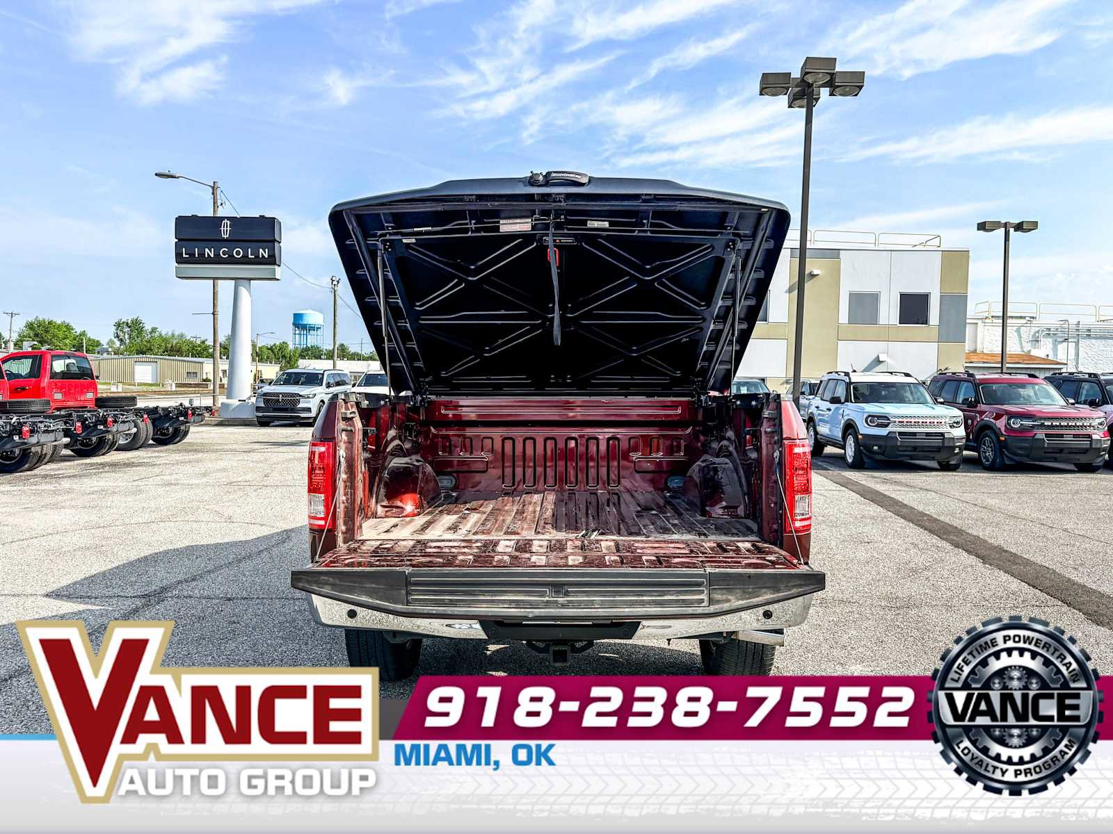 Used 2016 Ford F150 XLT w/ Equipment Group 302A Luxury AWD/4WD image 17