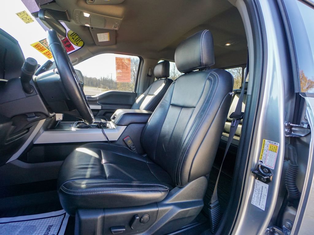 Used 2020 Ford F250 Lariat w/ Chrome Package image 19