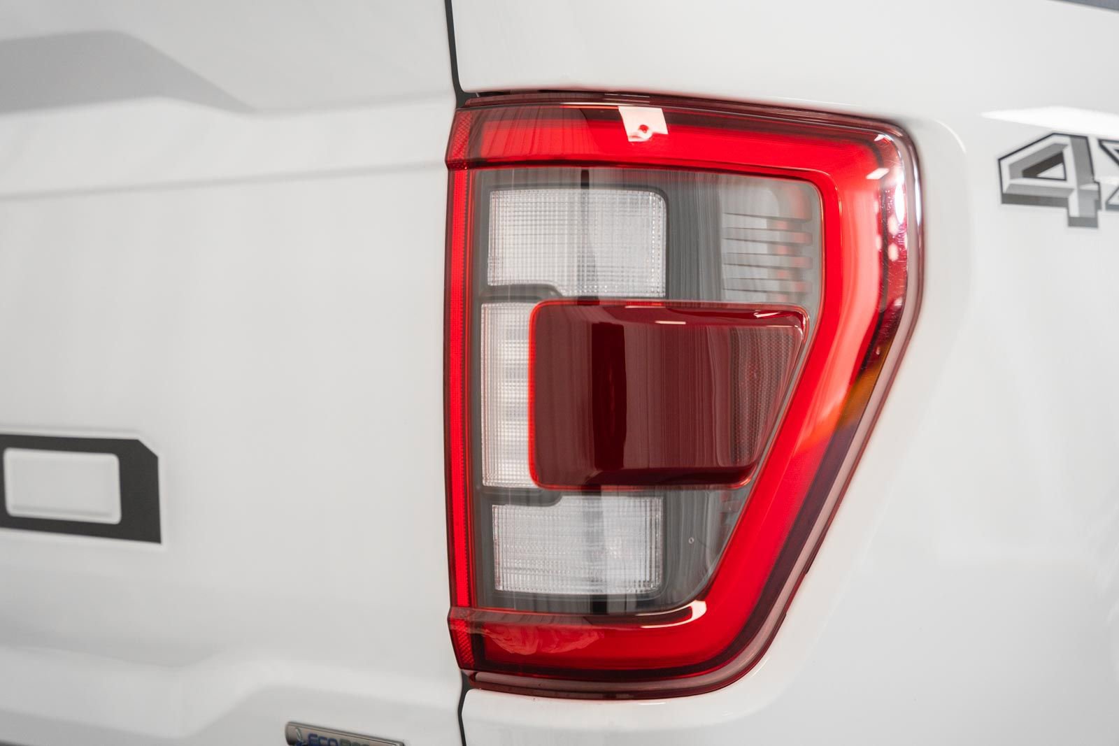 Certified 2023 Ford F150 Lariat w/ Equipment Group 502A High image 9