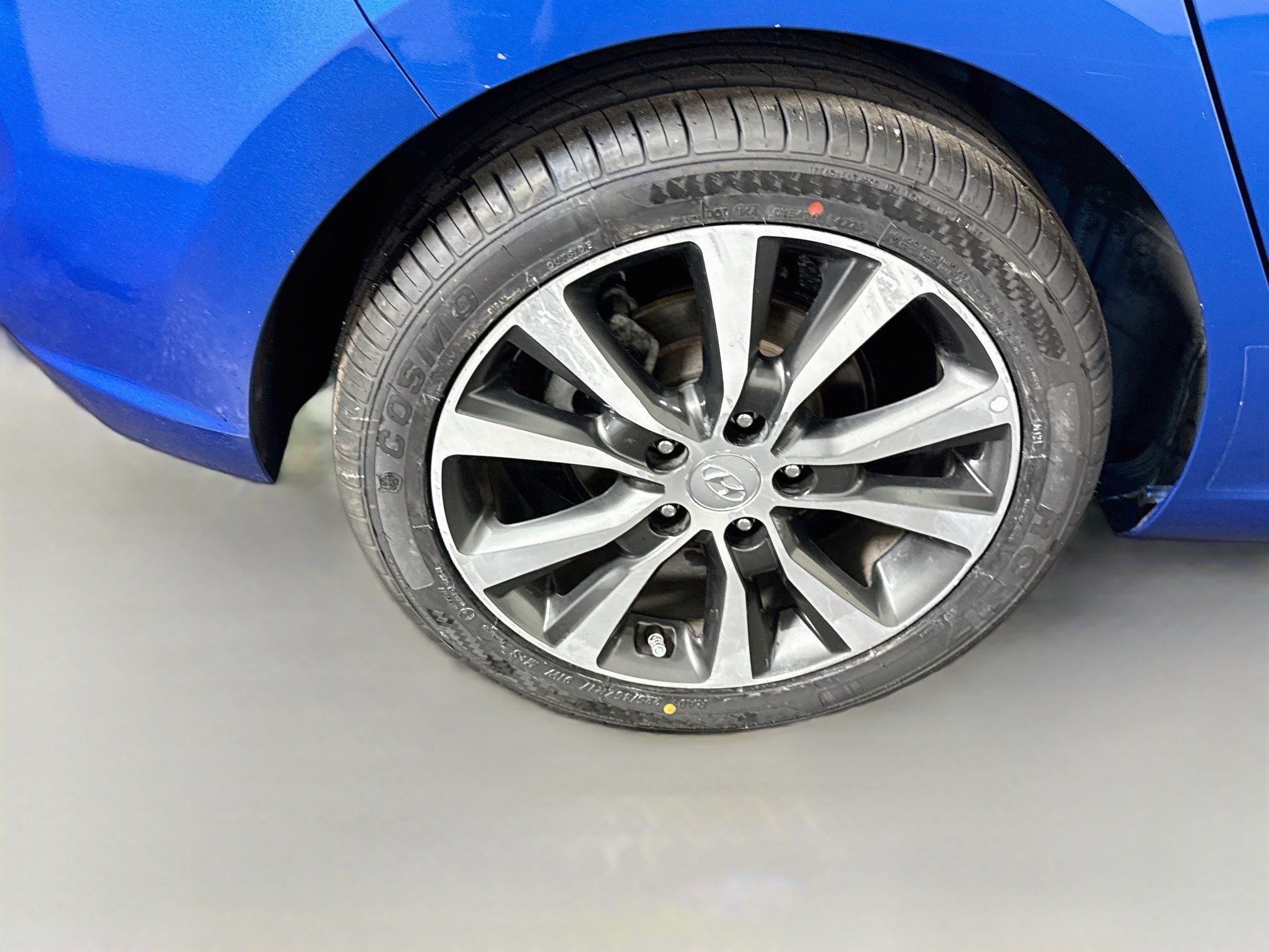 Used 2018 Hyundai Elantra GT FWD image 32