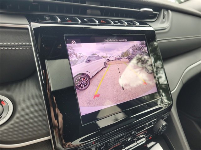 New 2025 Jeep Grand Cherokee Altitude image 33