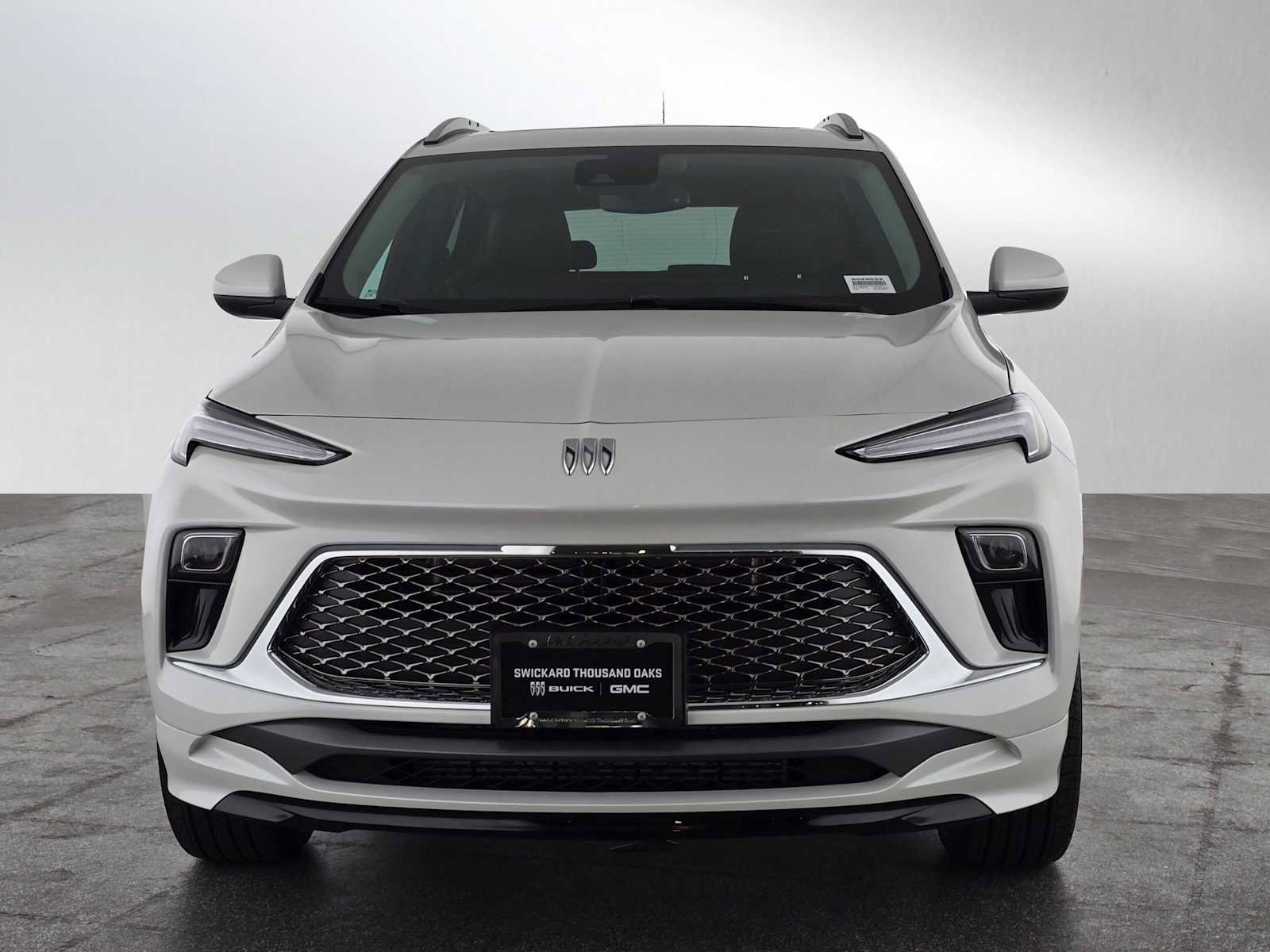 New 2026 Buick Encore GX Avenir image 8