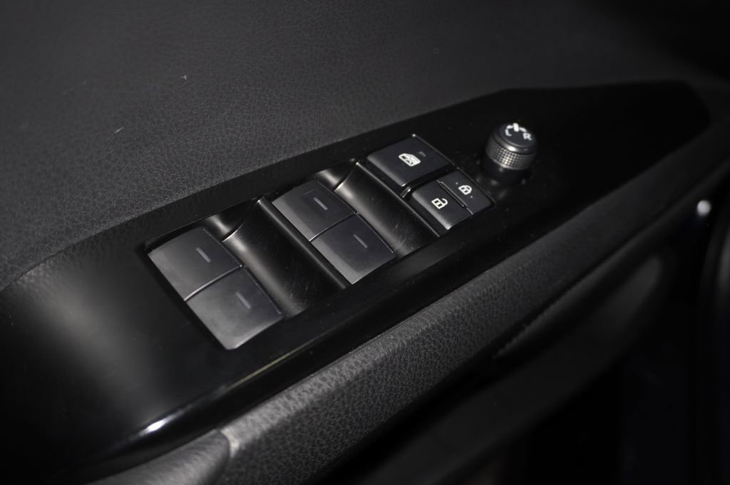 Certified 2025 Toyota Camry SE image 13