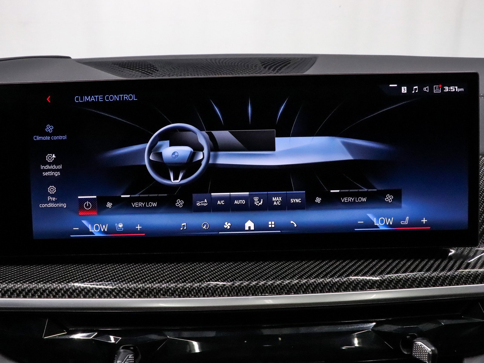 Used 2026 BMW X7 M60i image 38