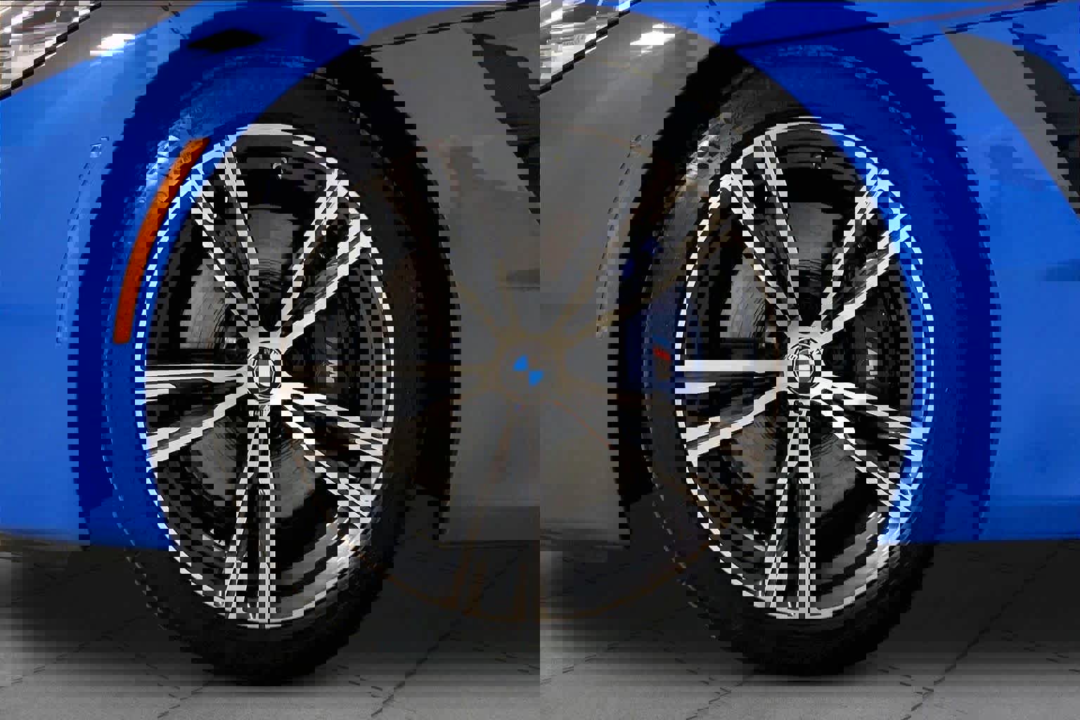 Used 2020 BMW Z4 M40i w/ Premium Package image 10