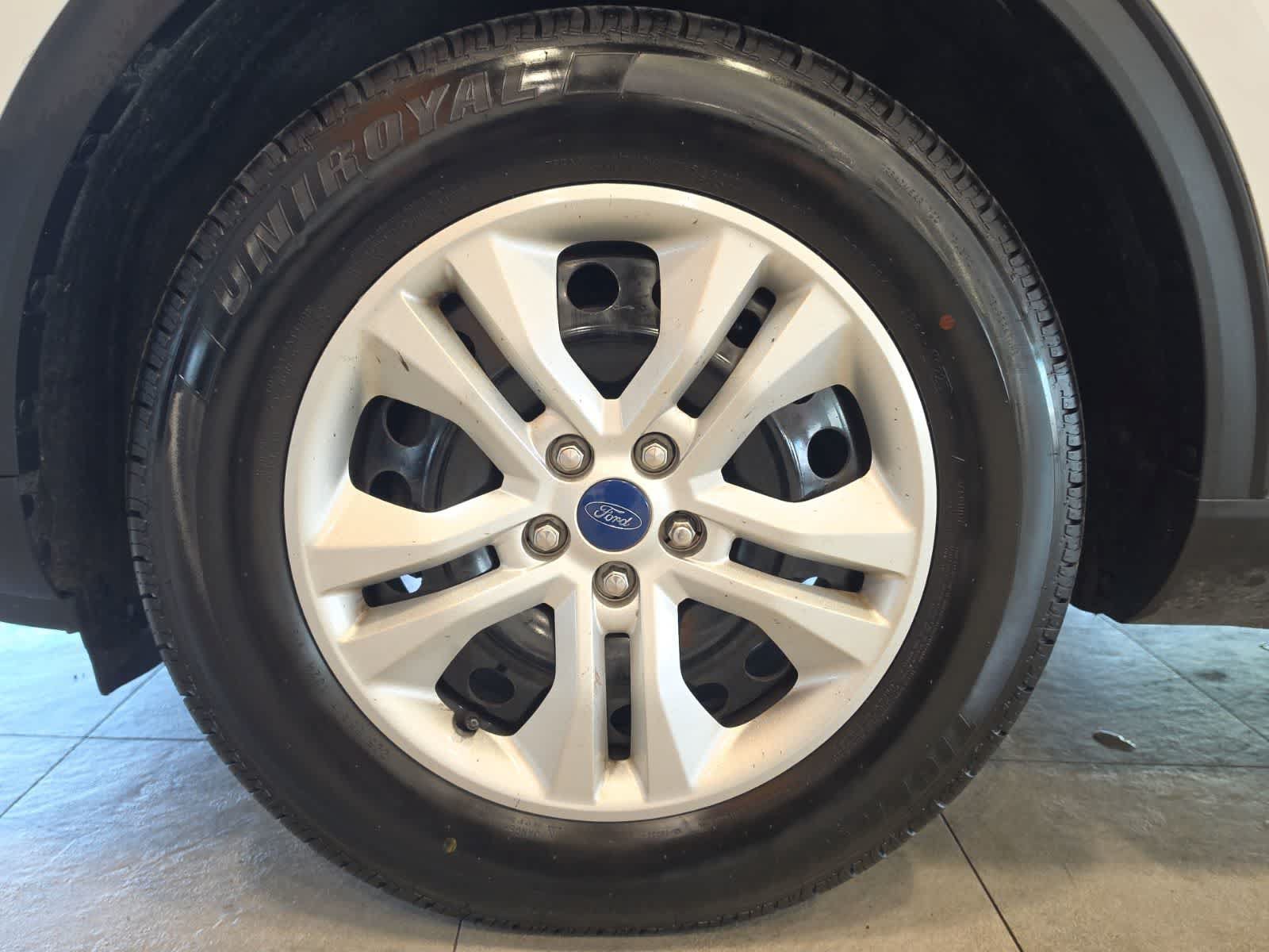 Certified 2022 Ford Escape S AWD/4WD image 13