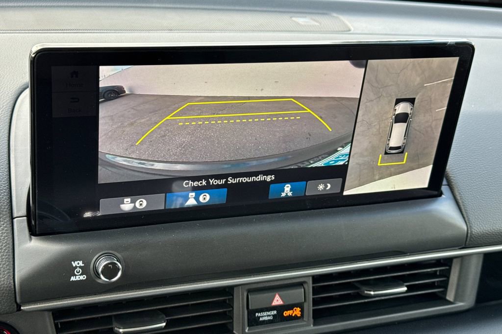 New 2026 Honda Pilot Touring image 24