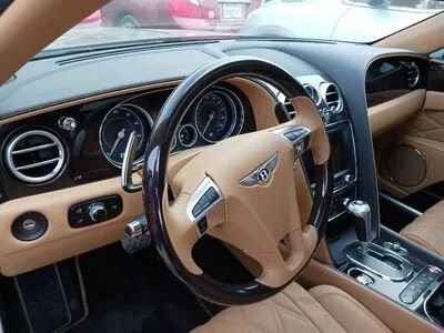 Used 2016 Bentley Flying Spur V8 AWD/4WD image 2