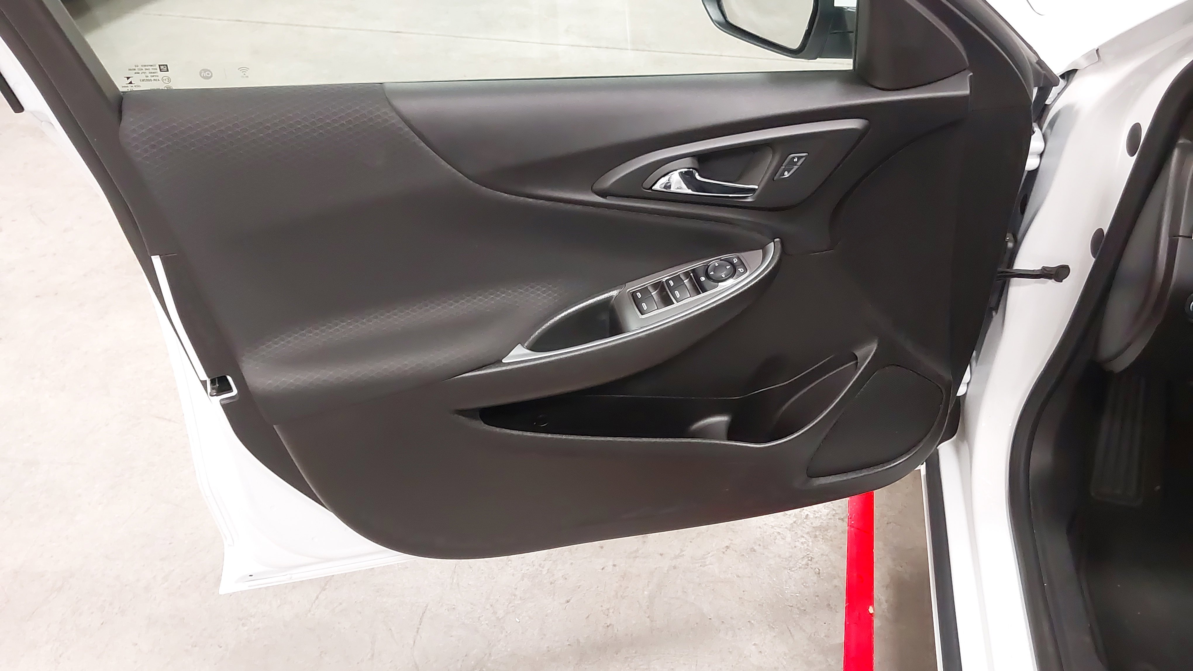 Used 2024 Chevrolet Malibu LT image 24