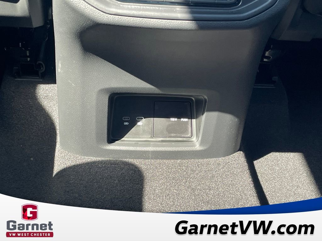 New 2026 Volkswagen Atlas SEL Premium R-Line image 38