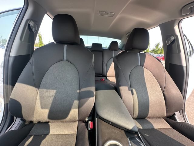 Used 2021 Toyota Camry LE FWD image 36