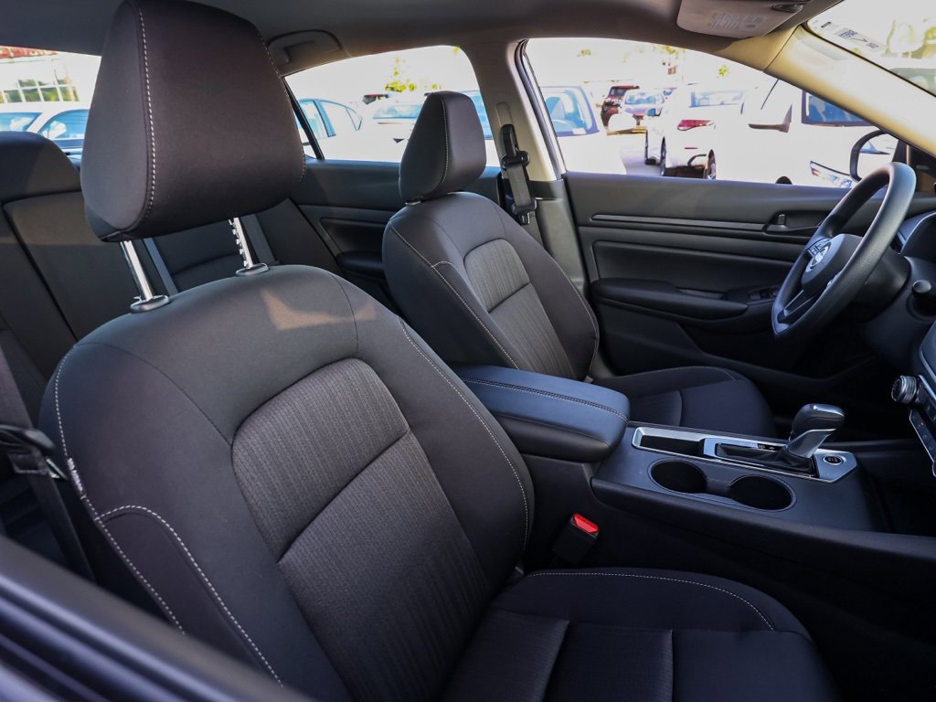 Used 2025 Nissan Altima 2.5 S image 20