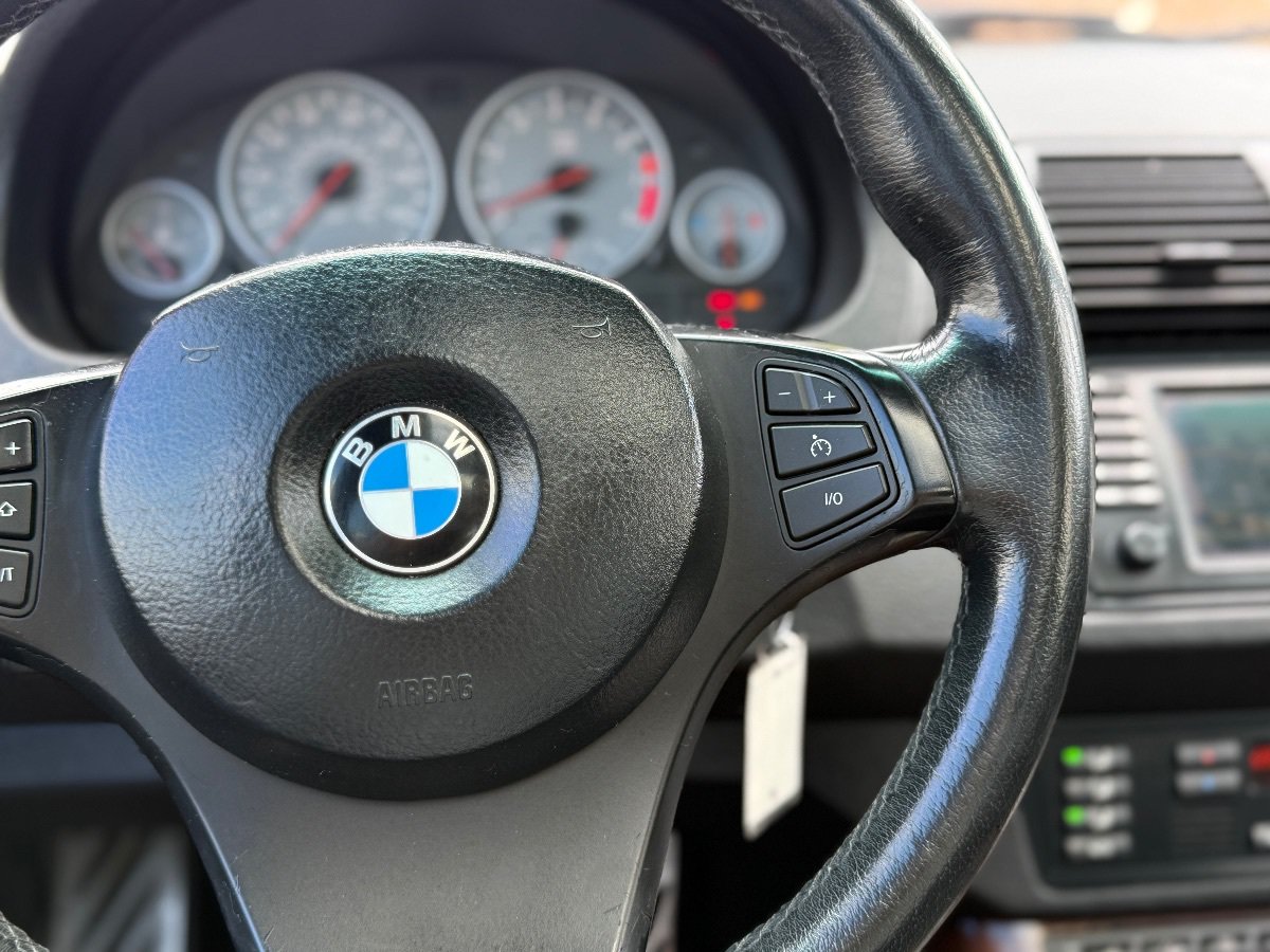 Used 2006 BMW X5 4.8is AWD/4WD image 28
