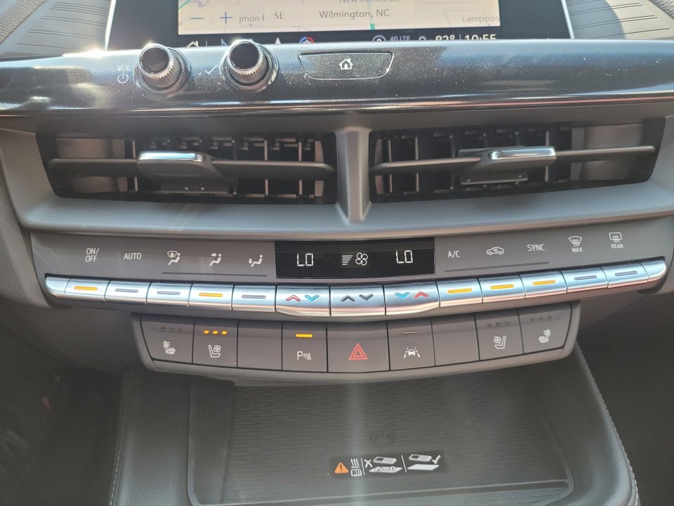 New 2026 Cadillac CT4 Sport image 18