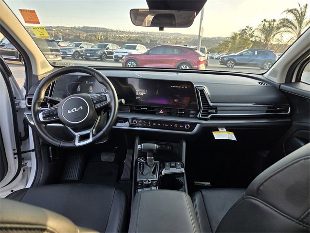 Used 2023 Kia Sportage EX image 17