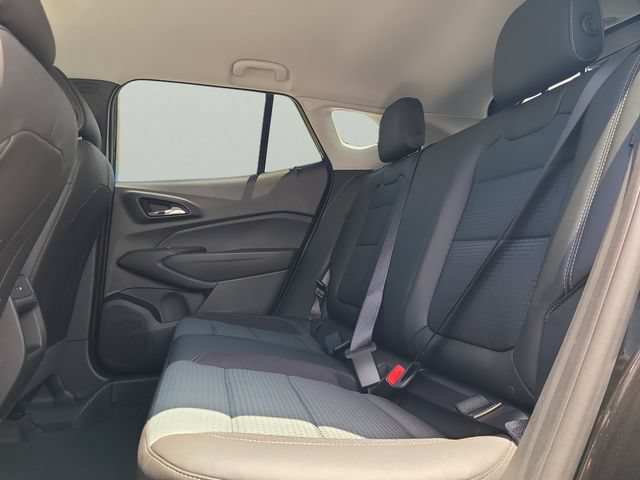 New 2026 Chevrolet Trax LT w/ Midnight Edition FWD image 15