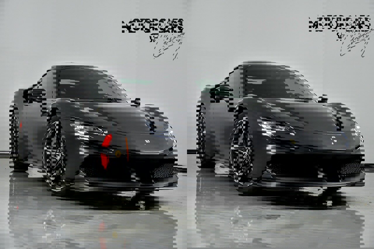 Used 2022 Ferrari SF90 Stradale image 1