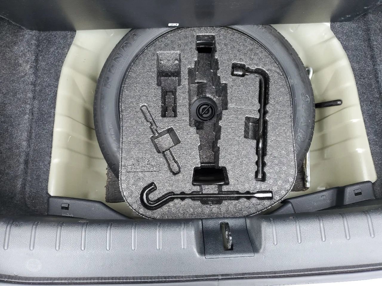 Used 2017 Honda Civic Touring image 41