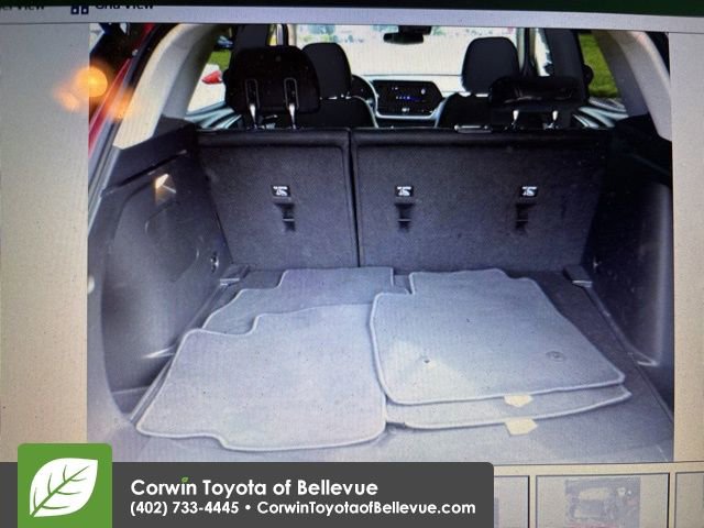 Used 2025 Chevrolet TrailBlazer LT image 13