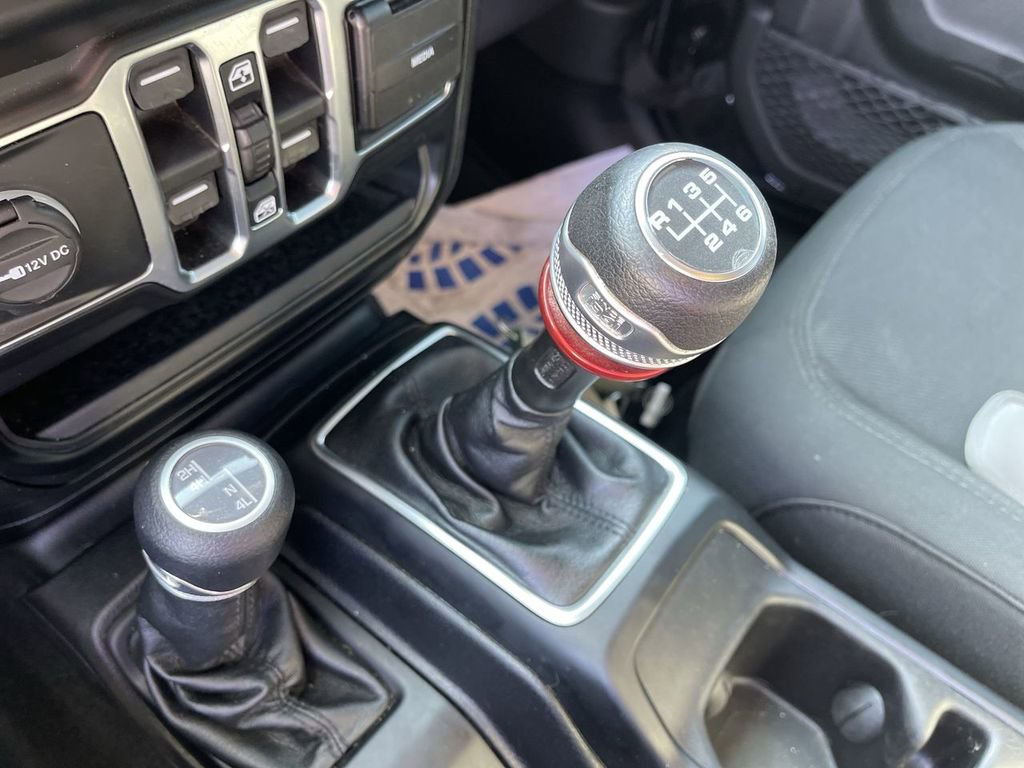 Used 2020 Jeep Wrangler Unlimited Sport AWD/4WD image 19