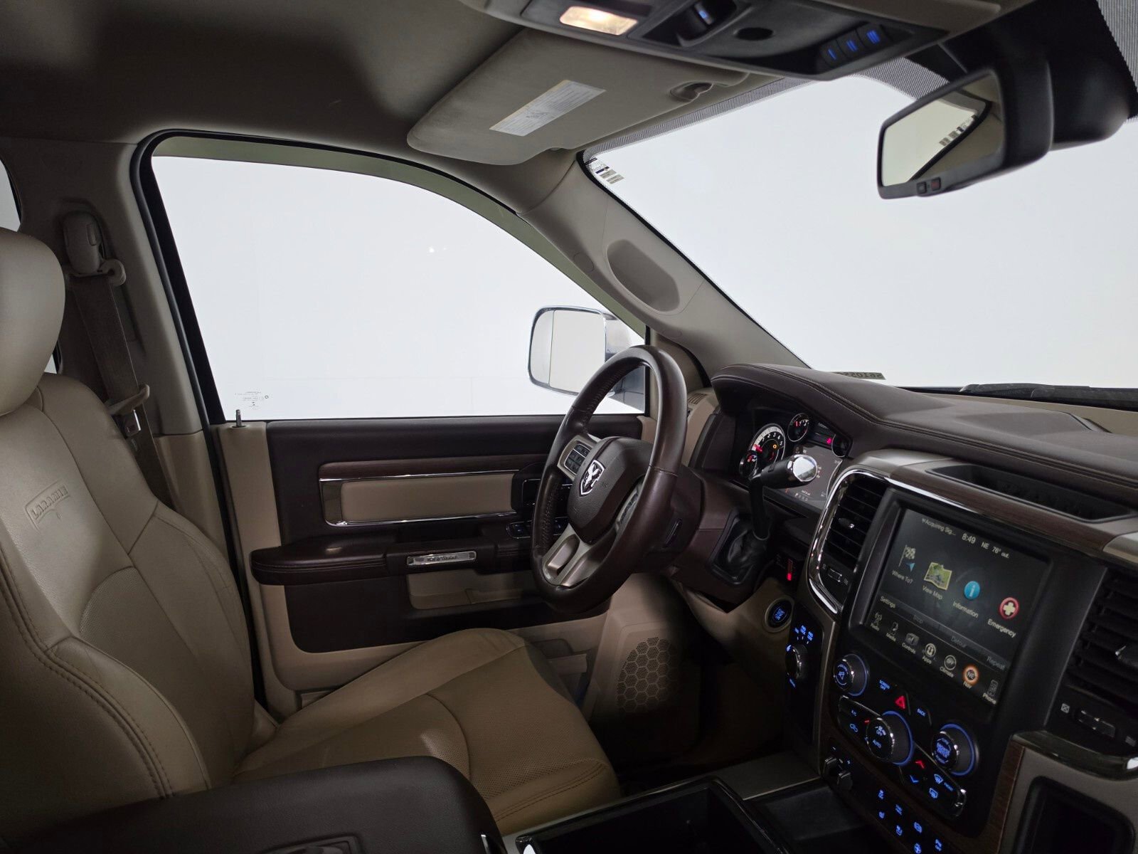 Used 2014 RAM 3500 Laramie AWD/4WD image 23